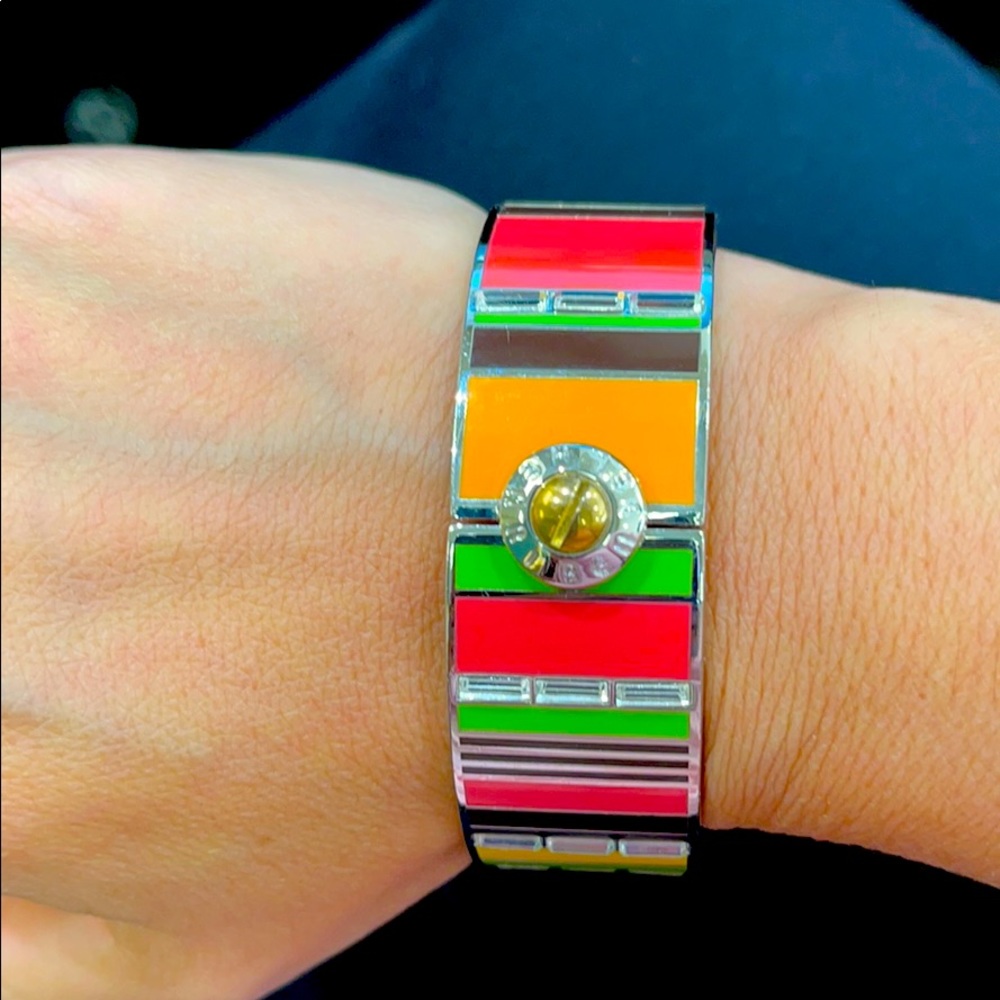 Henri Bendel bracelet